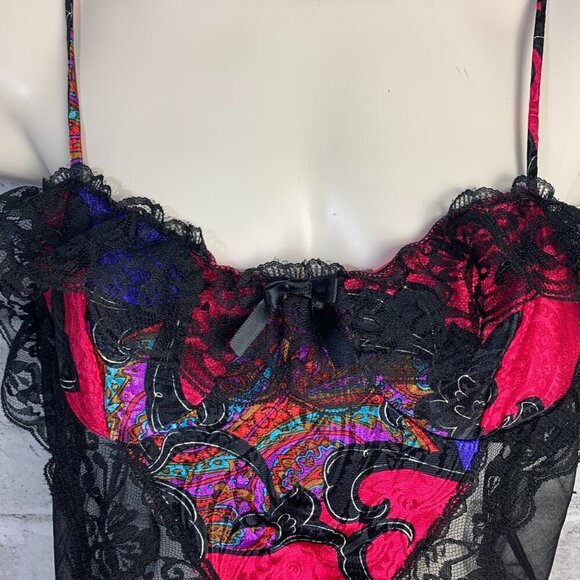 Vintage Lingerie Sheer Lace Mesh Cami Crop Top with Garter Suspenders - Picture 5 of 14